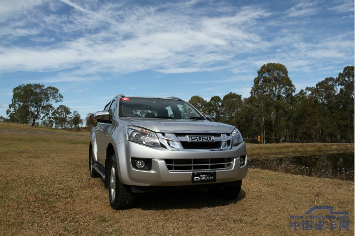 ��λ�߶�Ƥ���Ї�Ƥ���Ј��� D-MAX�M�@�����L(f��ng)��