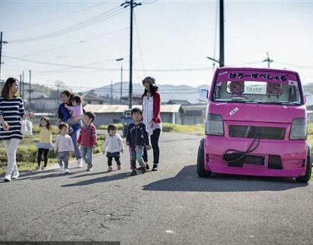 ���۴��ȵ�С�}�� SUZUKIƯ��С��܇(ch��)