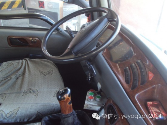 ���bؓ(f��)�d�D(zhu��n)�ƹ���&nbsp;Һ���b��͵���^·�M(f��i)