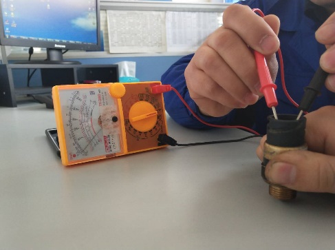 ����ؿ� | ���ʹ�ù��ߙz�y�����_�P(gu��n)����