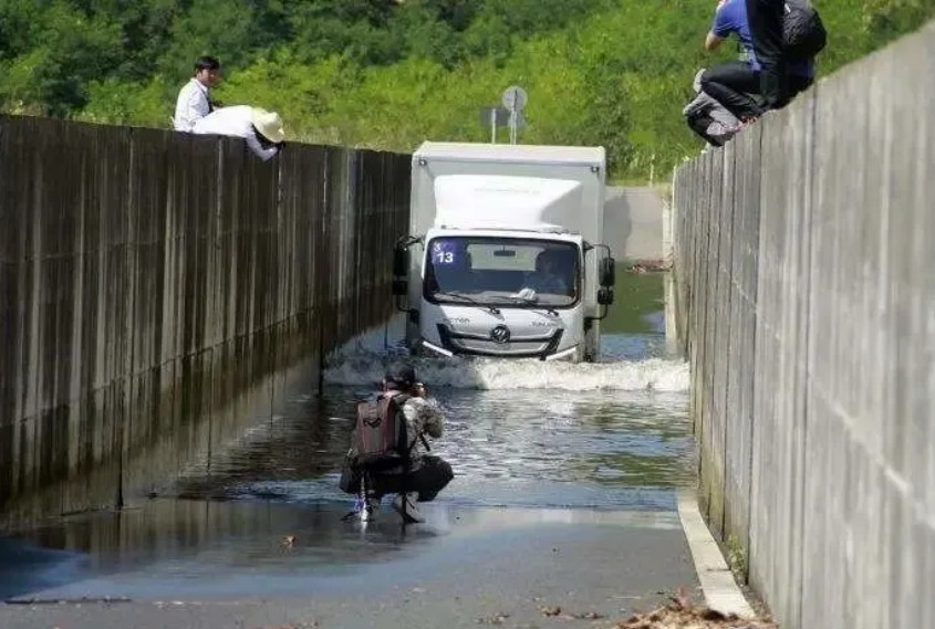 ����Դ����܇���B�d�꼾���ҁ����V��ʹ��ָ��