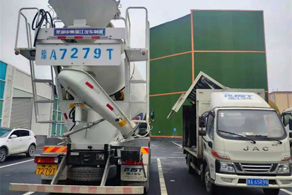 �м��𽭡��Ƅ�(d��ng)����(w��)վ��׃����(d��ng)������(d��ng)����(w��)