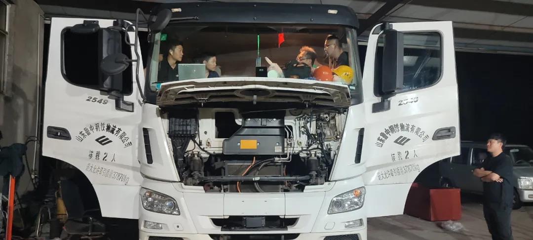 ��ϵ�͑������Կ��y �h���ڷ��ձ���һ���߸��h�P