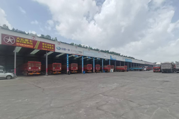 ���\���¾����\�����@������ ���������