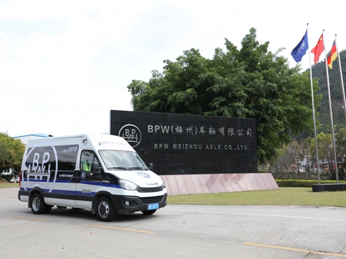 BPW���A30������2025�ۺ����(w��)Ѳ�L����ϵ�͑������T�x��