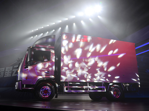 ��һ���p�ǡ��ܷ�ɞ�|�L(f��ng)�p��܇�Ŀ͑����������L��