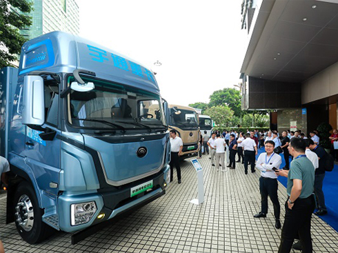 �L(zh��ng)�m(x��)��+�Q� ��늄�(d��ng)����܇(ch��)��ӭ��(l��i)���l(f��)��