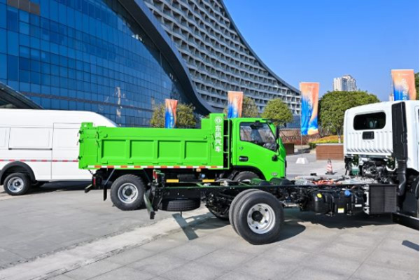 ��Ʒ���l(f��) �rֵͻ�� �|�L�ɷ��Ƅ��p��ȫ��^�M1113.jpg