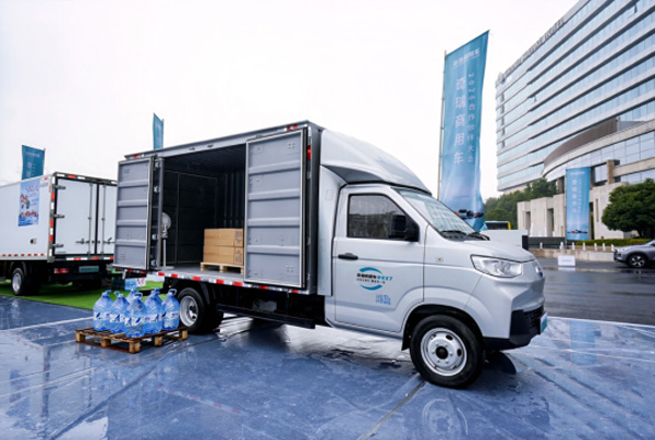 ���¾ք� ���Sδ��������������܇���f�R���v֮־�����L�a(ch��n)�I(y��)�rֵ����(�o�½��l(f��))2741.jpg