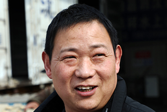 �O�}�������\ݔ�����x��W��