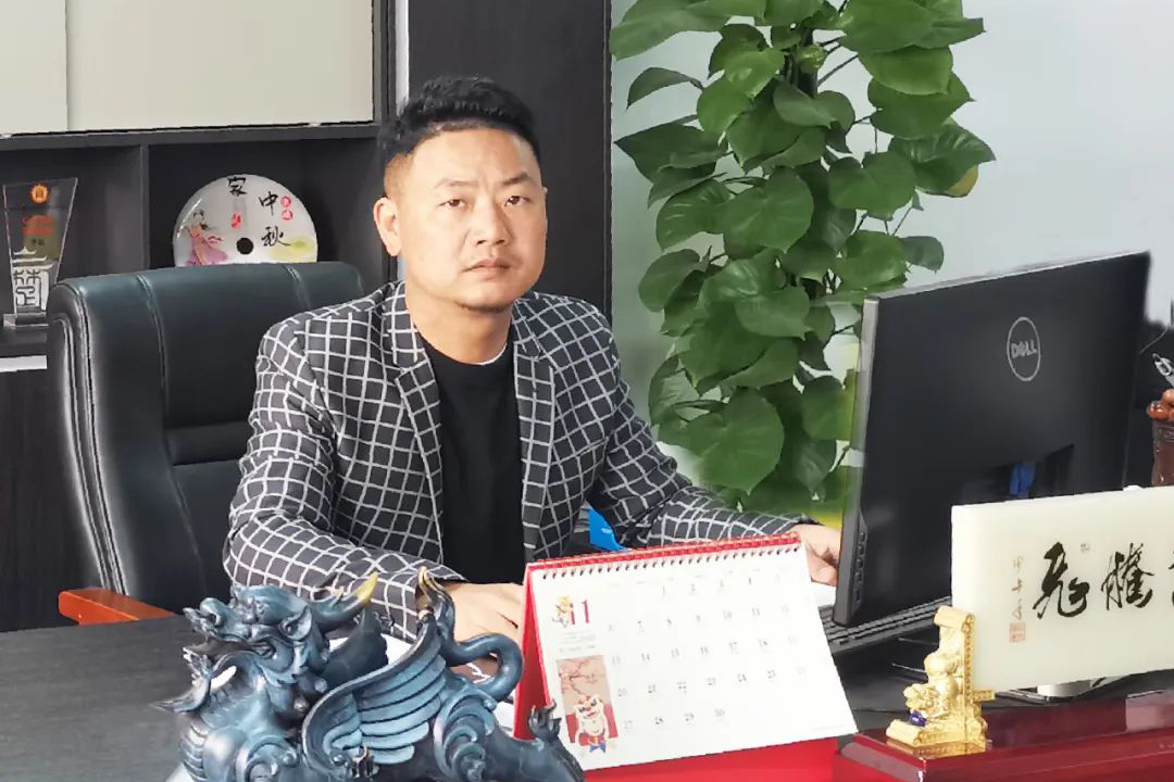 �t�r�ܻ���Q�һ�w����܇�{Ӳ�����A�ú��u