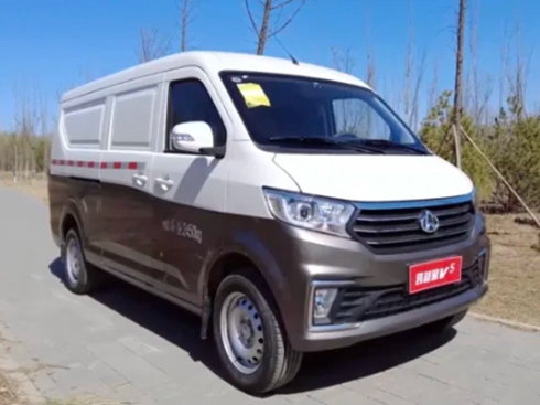 һ�����㽶䁾ͷ����¸�·���L����Խ܇�����������εĺÎ���