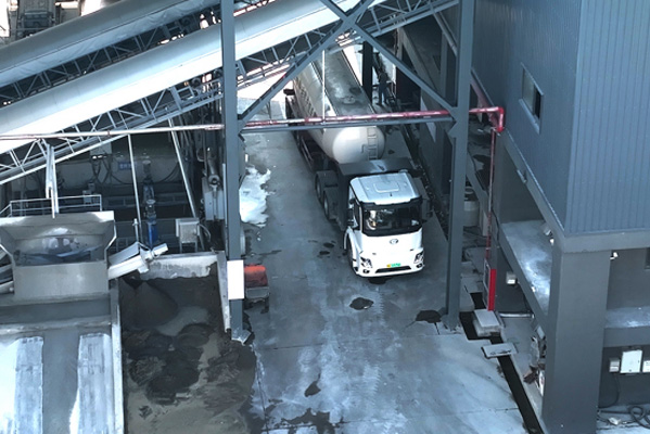 ����܇֮�ѣ��x��V���I(l��ng)������Դ �_(t��i)������&ldquo;�ϱ�&rdquo;ʮ܇��ʡ20�f(w��n)����D��1347.jpg