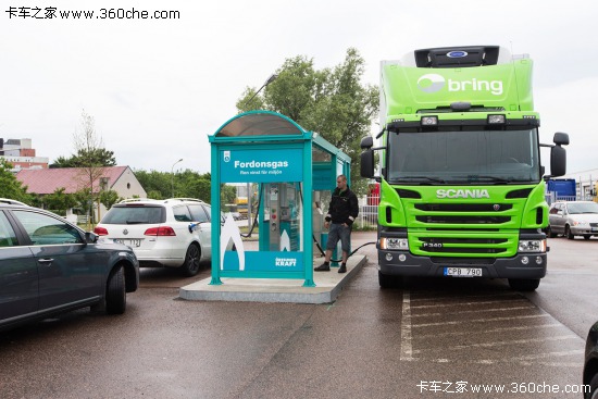 ˹���၆���_�W��LNGӢ������