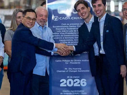 �L(zh��ng)����܇(ch��)�������S��ʽͶ�a(ch��n)���L(zh��ng)��Ƥ��ȫ�򻯲��������P(gu��n)�Iһ��