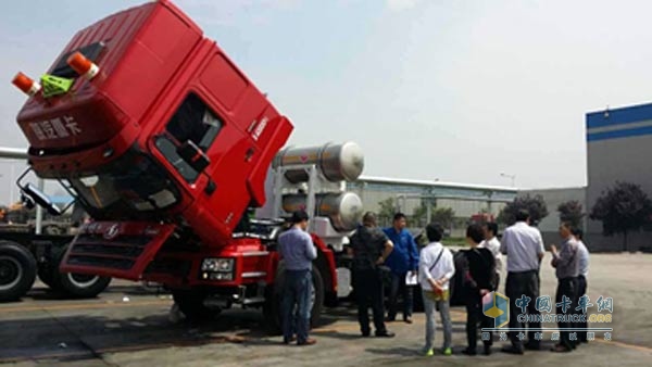 �㽭���dƽ�������f(xi��)���I(l��ng)��(d��o)���^�����Ȼ���ؿ�