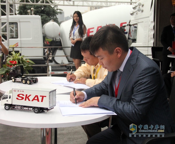 �����r�E���F�������R��������c��͑����s