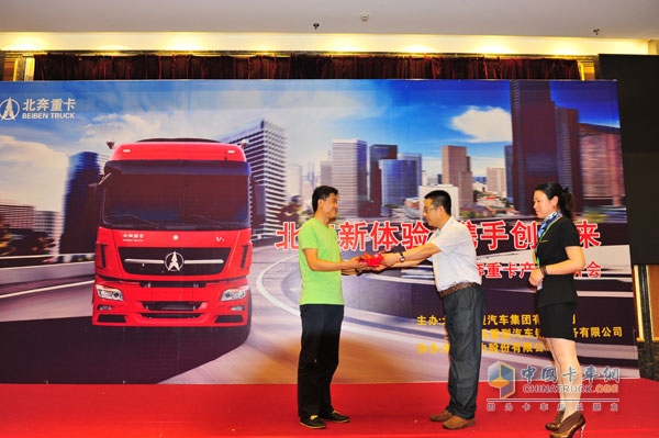 �Ϻ������������޹�˾10�_�����ؿ����b�䌣�à���܇��耳׃xʽ