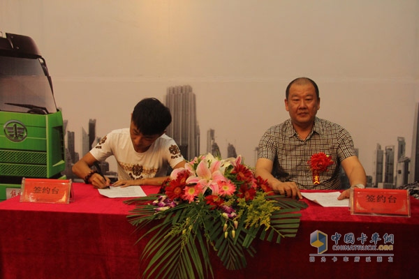 �F(xi��n)�����s