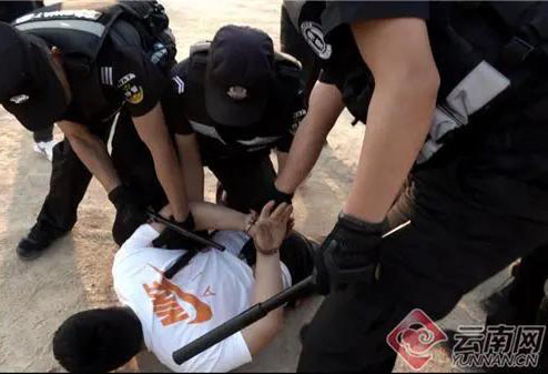 ��K������͵��4000�������Ͼ���ץ��15��