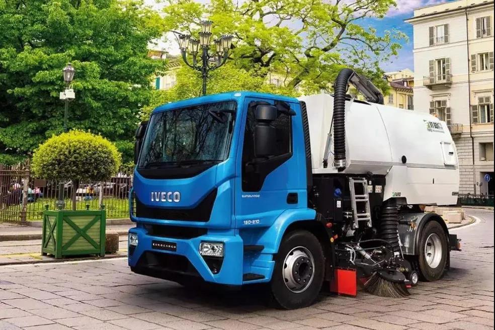 �M(j��n)�����S��Eurocargo���`���S���ĸ��b������