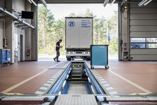 ��ͨ��-��܇(ch��)���Ǆ�(d��ng)��܇(ch��) (li��n)��δ��(l��i) �ɰ����x���坍����ȫ����Ч�Ľ�ͨ�\(y��n)ݔ - ����1651.jpg