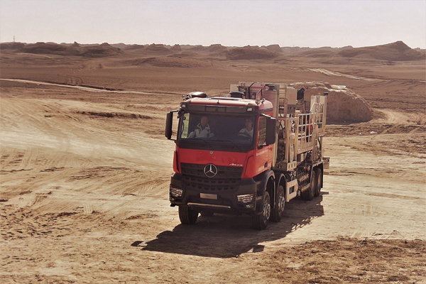 �D6 �F(xi��n)��չʾһ�vArocs 8&times;6��ɰ܇���{�����(ji��n)�����ú͸�Ʒ�|(zh��)��Arocs�ɞ��ɰ܇���b�ĺû��.jpg