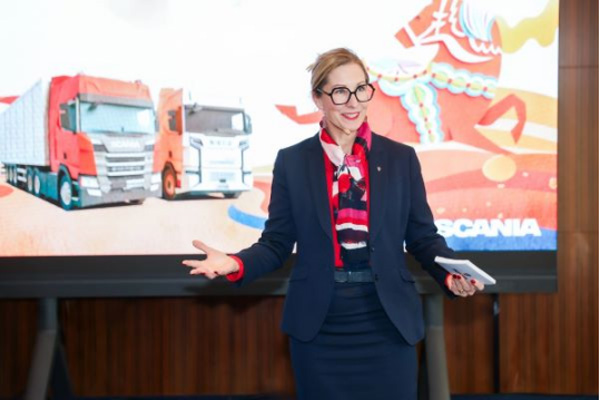 ˹���၆�p������ Ͷ��^��(zh��n)ʮ����_ZS87.jpg