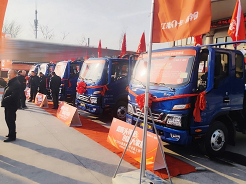 �E��ո�C�ИI(y��)�͑�����A�M��Ļ