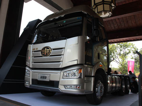 �������(zh��n)�o�����sҫǧ��Ӣ�ۣ������J6�sҫ����