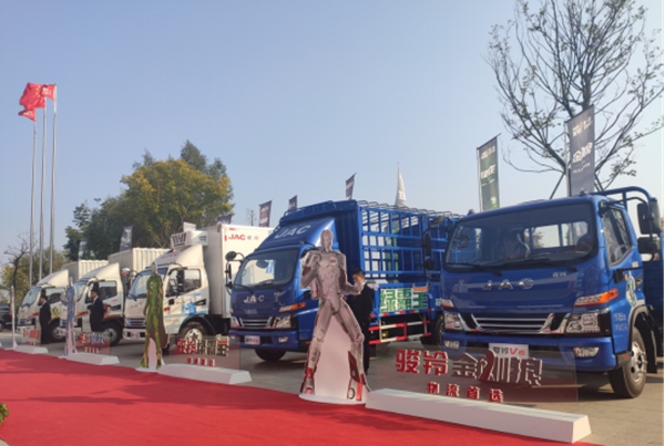 �����E�A8ֱ������ �ذ��l(f��)�����(x��)���Ј�Ʒ��835.jpg