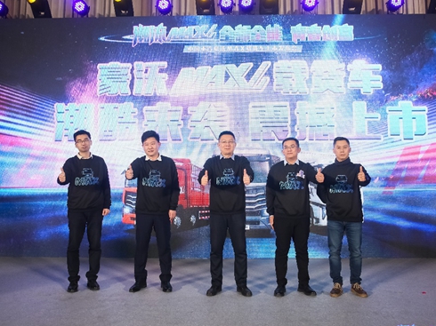 ����MAX�d؛܇���������d��ǰ�У����Y(ji��)�_��