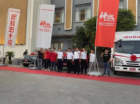 ������֮�� �c��_(d��)��H 8ATƤ�����A�ذ�����