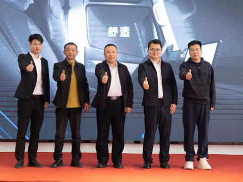 �W�R��Z��ꑺ����������L(zh��ng)����(j��ng)��(j��)���Gɫ؛�\(y��n)���|(zh��)���l(f��)չ