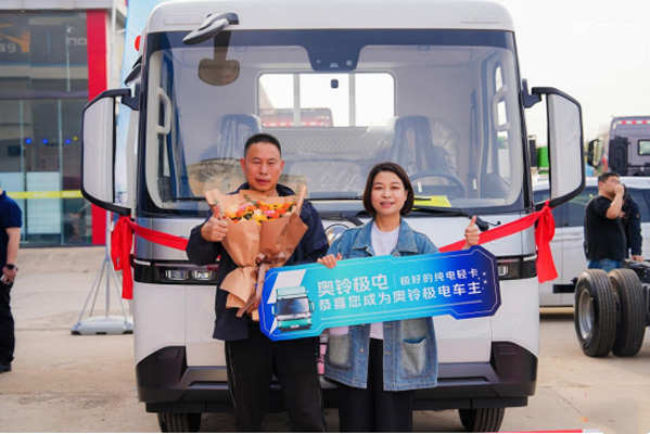 ����܇֮�ѡ��̓r�B�q���û� ���W⏘O���ΎͿ���ʡ�������y790.jpg