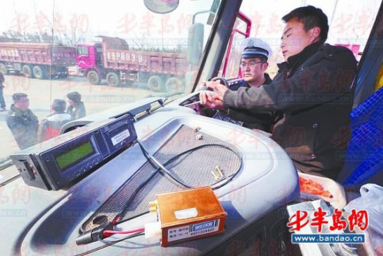 ���(y��ng)���������d؛܇(ch��)�����bGPS�O(ji��n)�؜y(c��)��