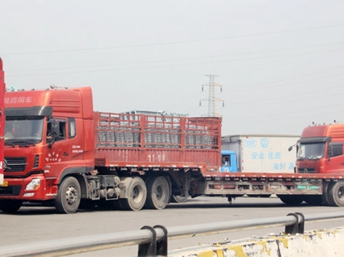 ɽ�|����6���ĿӋ�����ͨ܇