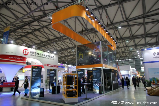 ���Rչ������̩�˰l(f��)�݄��ƿ�܇��(y��ng)�÷���