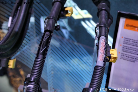 ���Rչ������̩�˰l(f��)�݄��ƿ�܇��(y��ng)�÷���