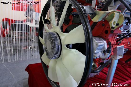 ���m�˸�չ���Ϻ���Ұչ��P11Cϵ�l(f��)��(d��ng)�C(j��)