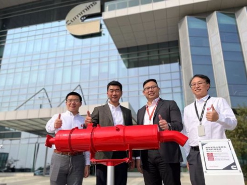 ����˹��һ���p�͙C(j��)ƽ�_(t��i)���� �㲿������(j��)��(d��n)��(d��ng)