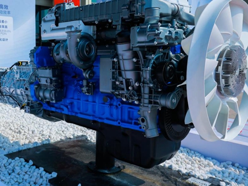 �Ї������ھŴ�S-AMT����ʽ׃��������Ӳ�ء� ��Ч�\ݔ