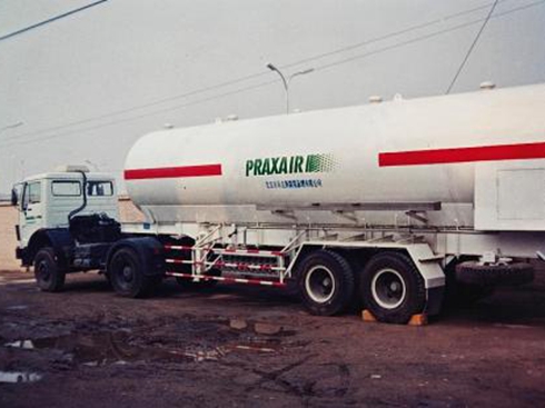 BPW���A30�꣺�����L�A������܇�S����