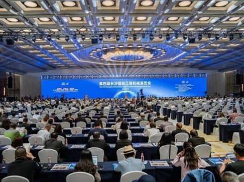 �h��܇��������ČÇ�(gu��)�H���̙C(j��)еչ