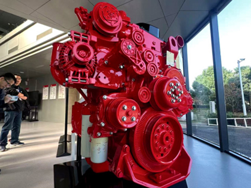 �o��֮�����О�֮�ģ��|�L(f��ng)����˹��������ƪ