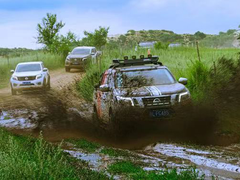 24�v܇(ch��)55�� �{����܇(ch��)���㘷(l��)���_(d��)�����Խ֮��