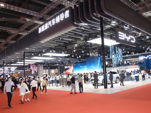 �ȁ��Ϟ�λ��Ϻ�܇(ch��)չ