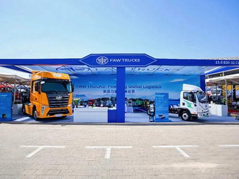 ����������ͨ���� | һ�������������137�ÏV����(hu��)