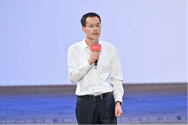 �r(ji��)ֵͻ�� �^���_(k��i)��(l��i) ��܇&ldquo;����&rdquo;׷������˹���A50��852.jpg