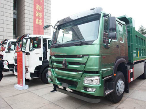 �G���ˁ�(l��i)�u���D������HOWO 7��늻��(d��ng)��ж܇